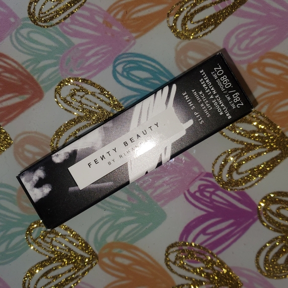 Fenty Beauty Slip Shine Lipstick In Retro Rose (Sparkle Shimmer Pink) - Picture 13 of 16